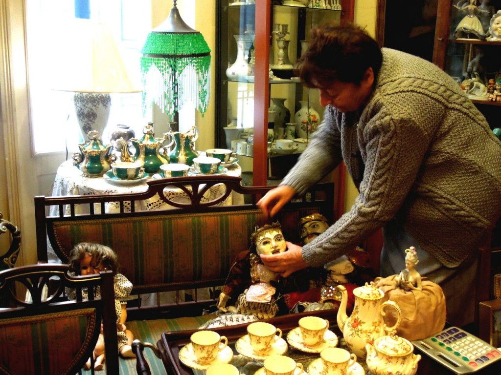 budapest fordova antiques