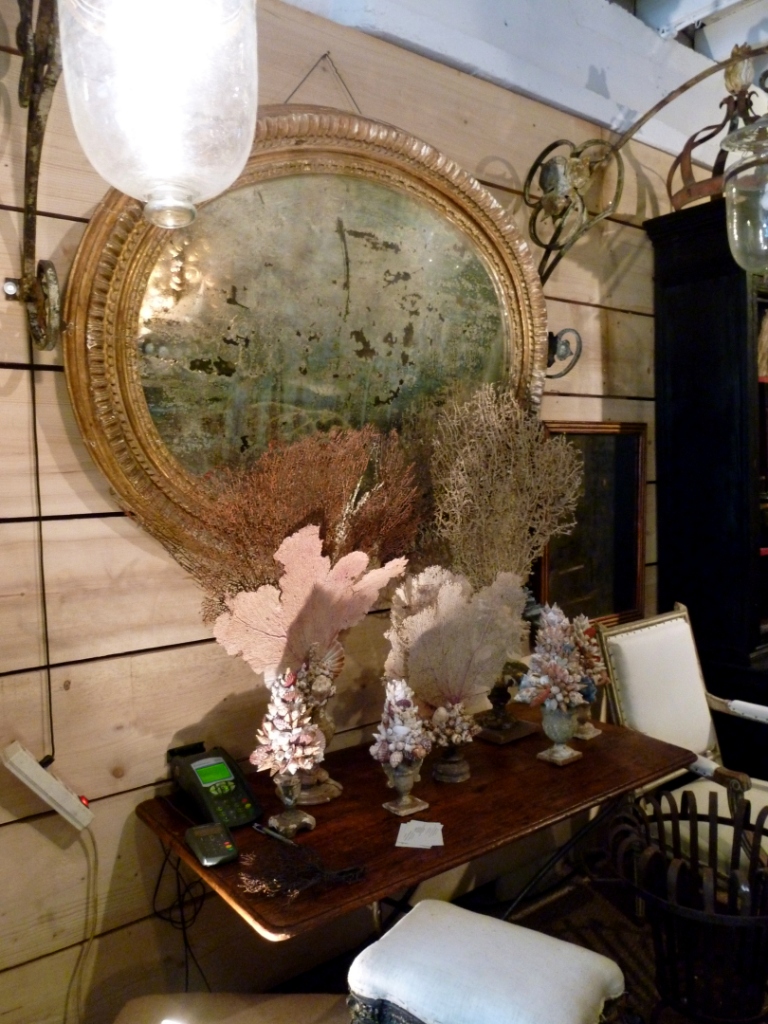 Antiques Diva & Co Buying Services