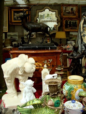 Buying antiques in Paris Antiques Diva 