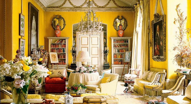 Nancy-Lancaster-sitting-room-main, Colfax & Fowler, London Antique Shops, Antiques Diva, Nancy Lancaster, Yellow Room, Avery Row, Yellow Drawing Room, Barrie McIntyre