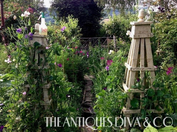 Garden Tips, Antiques Young Guns, Antiques News & Fairs, Gail McCleod, Wiltshire, Antiques Diva, English Gardens, 