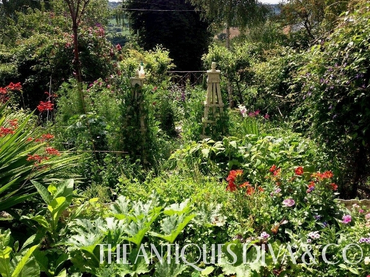 Garden Tips, Antiques Young Guns, Antiques News & Fairs, Gail McCleod, Wiltshire, Antiques Diva, English Gardens, 