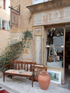 An Afternoon in Cotignac Antiques Shop