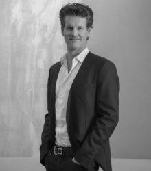 Justin Shaulis US Antiques Diva Guide Justin Shaulis US Antiques Diva Guide