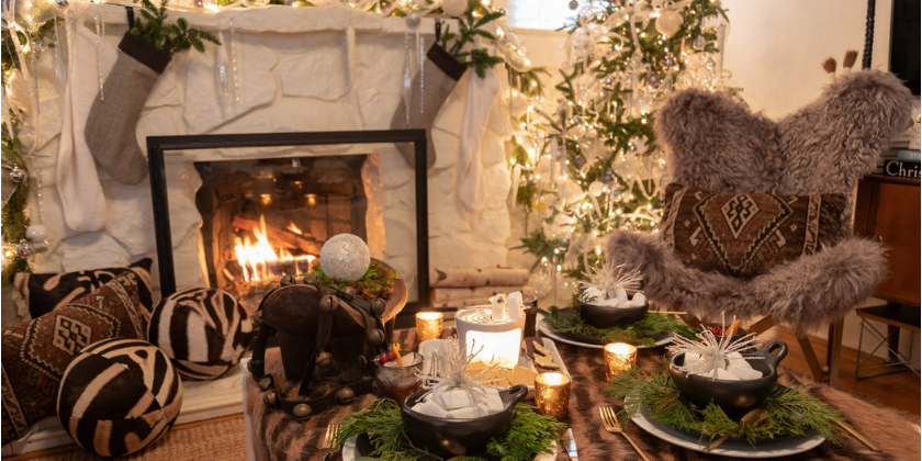 Cozy Tablescape for a Christmas S'mores Bar | Toma Clark Haines | The Antiques Diva & Co