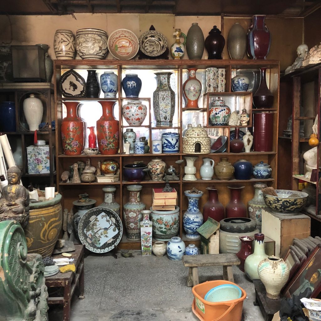 Wanderlust With The Anthony Bourdain of Antiques | Toma Clark Haines The Antiques Diva China 2019